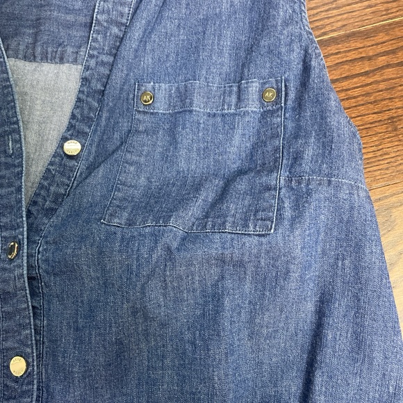 Women's Medium Anne Klein Blue Denim Vest with Tie Front 💙👕 - Picture 3 of 8